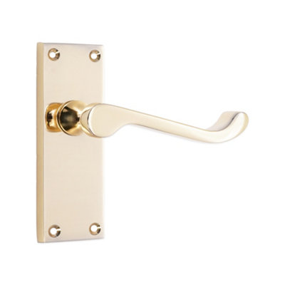 Spira Brass Victorian Scroll Latch Lever Handle 115mm Polished Brass from B&Q
