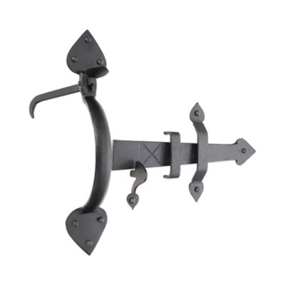 Spira Brass Suffolk Latch Arrow End Beeswax from B&Q