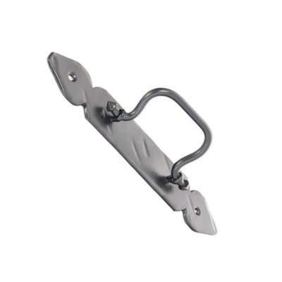 B&Q -  Petal Ring Drop Pull Matt Black