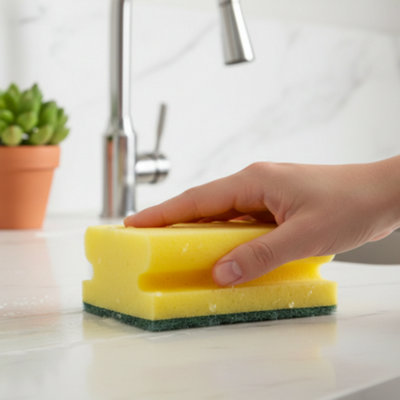 Dl 8 Pack Easy Grip Kitchen Scourer Sponges from B&Q