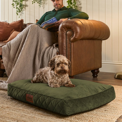 B&Q -  Dog Bed MediumGreen
