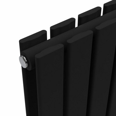 B&Q -  Flat Horizontal Radiator Black 400 mm X 630 mm DoubleLux Flat-400-630D.