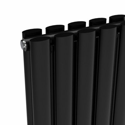 B&Q -  Oval Horizontal Radiator Black 600 mm X 360 mm Double Panel Lux Oval-600-360D.