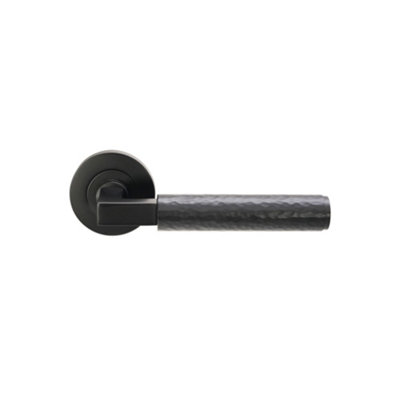 B&Q -  Hammered Knurlmond Lever On Rose Matt Black