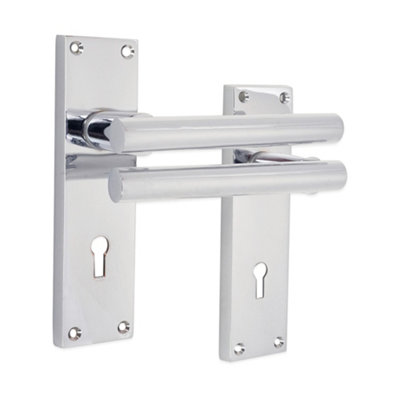 Spira Brass Jura Lever On Backplate Lock Polished Chrome from B&Q