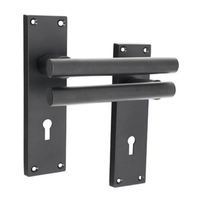 B&Q -  Jura Lever On Backplate Lock Matt Black