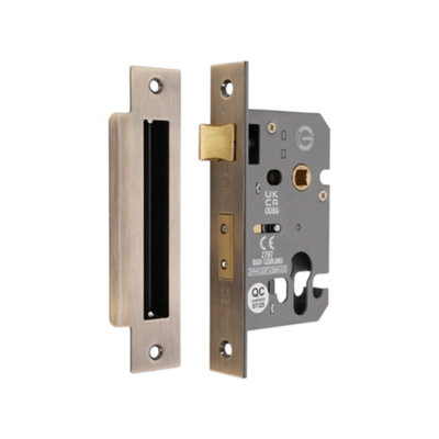B&Q -  2.5" Ce Euro Profile Mortice Sash LockAged Brass