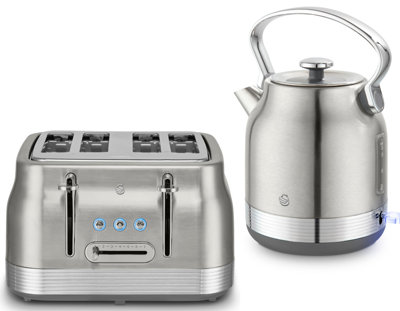 Swan Retro Revive Stainless Steel 1.7L 3Kw Electric Kettle And 4-Slice Toaster SetSilver from B&Q