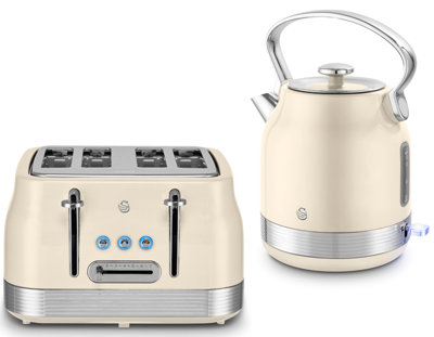 Swan Retro Revive Chantilly Cream 1.7L 3Kw Kettle And 4-Slice Toaster Matching Set from B&Q