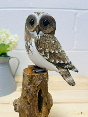 My Square Mile Bird Statue Ornament Wooden Hand Carved Bird Tree Stump British Birds Indoor/outdoor Garden Ornament (Single White Owl) from B&Q