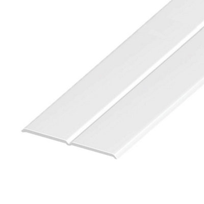 White Upvc Plastic Flexible Angle Corner Trim 25mm X 25mm X 2.5 Metre Length from B&Q