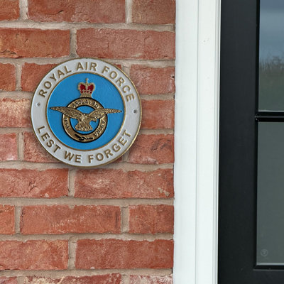 Raf Lest We Forget Wall Plaque (Cast Iron) Indoor/outdoor from B&Q