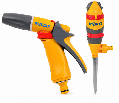 Hozelock Rotating Sprinkler Pro 314M & Jet Spray Gun 2674 Bundle Set from B&Q