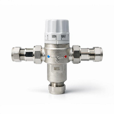 Lavatap Compact 15mm Thermostatic Mixing Valve Tmv2/3 Wras Approved from B&Q
