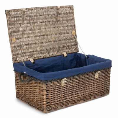Red Hamper Eh057N 62Cm Antique Wash Picnic Basket Blue Cotton Lining from B&Q