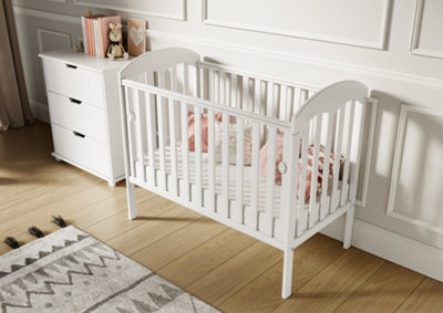 VICULII Lilibet Cot White With Drop Side And Mattress