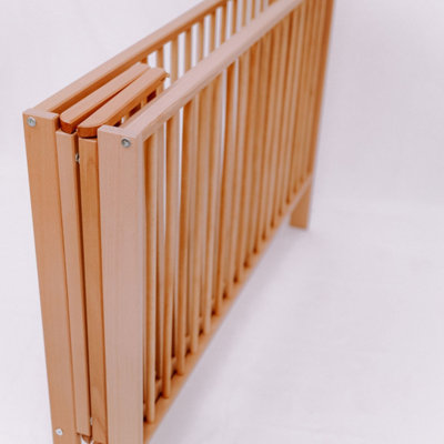 VICULII Orrin Foldable Cot Natural With Mattress