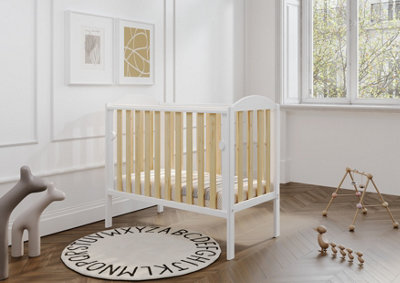 VICULII Waffi Space Saver Cot White Natural With Mattress from B&Q