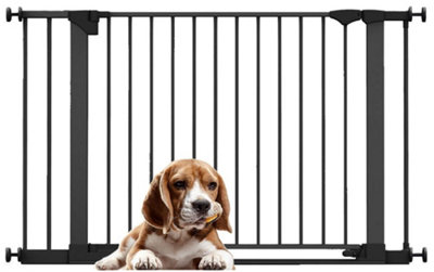Bettacare Safestep Dog GateBlack117Cm124CmExtra Low Walkthough81Cm Extra Wide DoorwayExtra Wide Pet Gate from B&Q