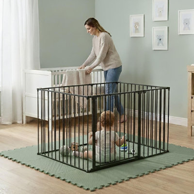 Safetots Play Den 72Cm X 105CmBlack70Cm HighWith Soft Foam Play MatSoft Green90Cm X 120Cm from B&Q