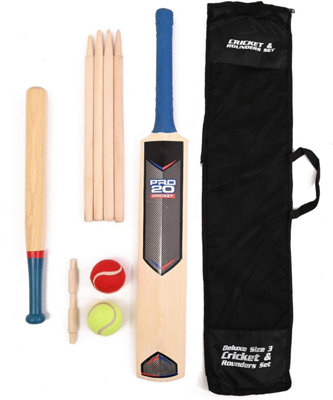 Mantraraj Size 3 Cricket Set And Rounder Set With Mesh Carry Bag Outdoor Garden Games Fun For All The Family from B&Q