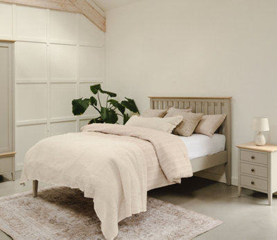 B&Q -  Pembroke Double Bed Frame 4Ft6 With Slatted HeadboardHarbour Stone