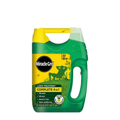 Vitax Miracle Gro Complete 4-In-1 2.8Kg Lawn Treatment Spreader Kills Weeds & Moss Greener Thicker Lawn 80M² Coverage from B&Q