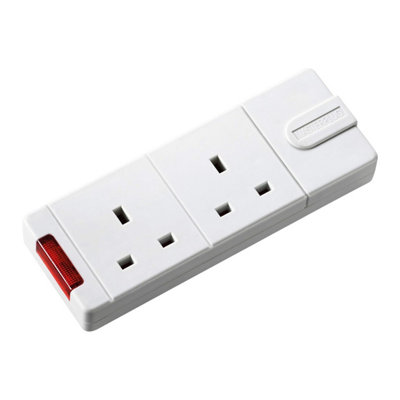 Masterplug Double Trailing Socket 2-Gang Rewireable  Power Indicator Safety Shutters Bs1363-2 White from B&Q