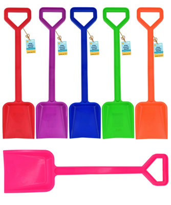 45Cm Plastic Spade For Sand Soil Digging Beach Toy from B&Q