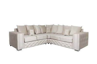 Stunning Milano Scatterback Sofas