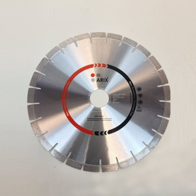 Arix 350mm Silenced Granite Diamond Blade from B&Q
