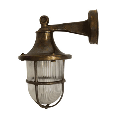 B&Q -  Navigator 09138 Outdoor Ip64 1 Light Wall Lantern In An Antique Brass Finish