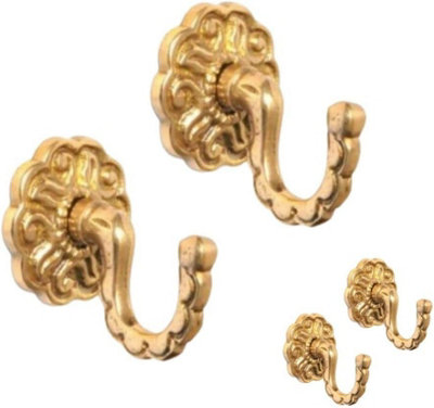 Sisi UK Brass Curtain Holdbacks Classic Polished Brass U Shaped Tie Back Hooks For Tassels Coats And Towels (Pack Of 2) from B&Q