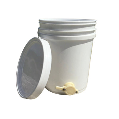  - Hagens Beekeeping Cn210 White 20L Bucket With Plastic Honey Gate For Honey Extraction & Storage