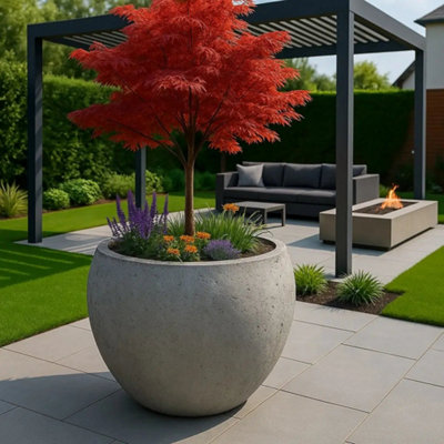 Jōbū Jobu Home110Cm Xxl Sphere Planter For Feature Trees686L OrbelloOnyx Dusk (Charcoal Black Grey) from B&Q