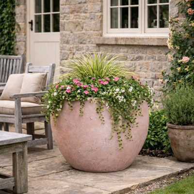 Jōbū Jobu Home70Cm Xl Sphere Planter For Outdoor Shrubs207L OrbelloBlushstone (Blush Beige Peach Tones) from B&Q