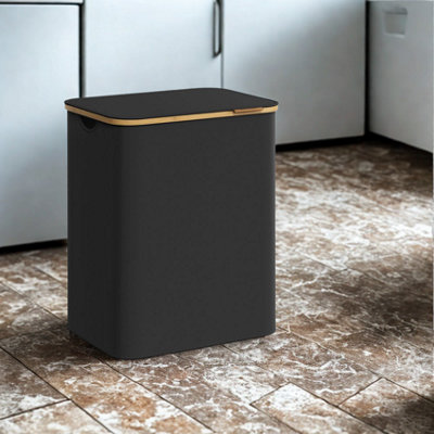 FURNOLD 130L Double Laundry Basket With Lid And Removable Lining from B&Q