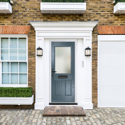 B&Q -  Composite Door Lytham 7015 Grey 920mm X 2090mm Open In Right Hand Obs Glass 10 Year GuaranteeFree Delivery & Smart Lock