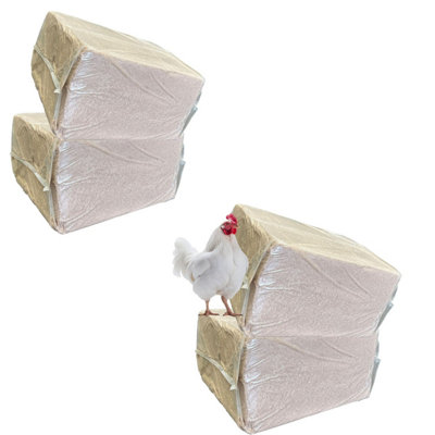 HEATON WHOLESALE Poultry Bale 15Kg Large Bag Mix Softwood Timber Ideal For ChickensTurkeyGoose & Duck from B&Q