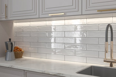Top Ceramics White Gloss Flat Bumpy Metro Ceramic Wall Tile (L)300mm X (W)75mm Each Box 1Sqm from B&Q