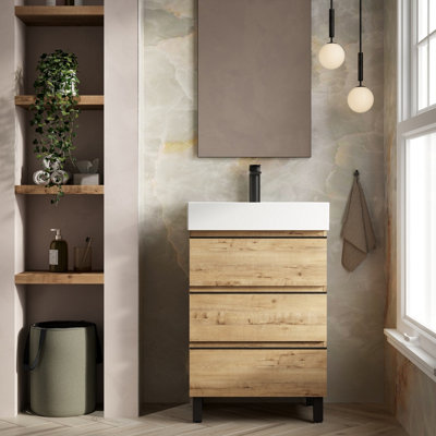 B&Q -  Vatilla 600mm Floorstanding Vanity Unit With Veneto 1 Tap Hole BasinOstippo Oak