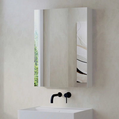 Banyetti Lavio 600 1 Door Mirror CabinetWhite from B&Q