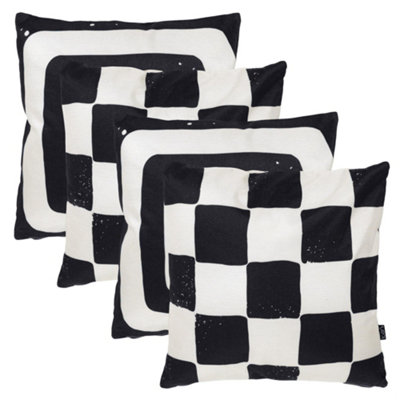 icon 4Pk Cushion X2 Checkerboard MonoX2 Target Mono from B&Q