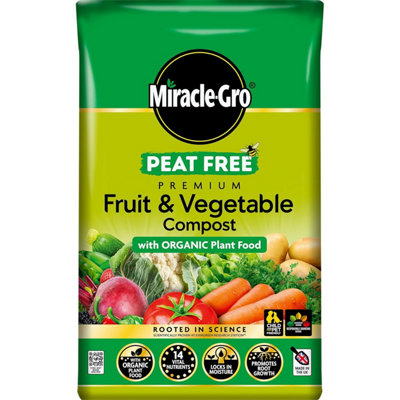  - Miracle-Gro Organic Fruit & Veg Peat Free Compost 40L For Healthy Edible Plant Growth In Beds & Containers