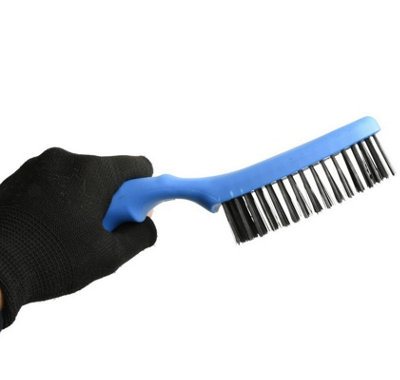 B2C Wire Brush With Fiberglass Handle Brass/ Steel Four-Row Wire Rust Cleaning Steel Wire Brush from B&Q