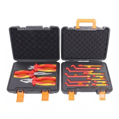 Gear4Garage 3 Piece 1000V Insulated Pliers Set + 12Pc Insulated Tool Kit 1000V Hybrid Kit from B&Q