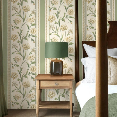 Sophie Laurence Sage Cream Floral Wallpaper Panel Effect Smooth Flat Finish Feature Wall from B&Q
