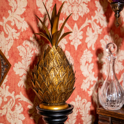 Madison & Mayfair Antique Gold Pineapple Ornament
