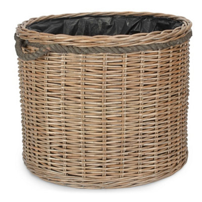 B&Q -  Round Willow Patio Planter With Black Plastic Lining