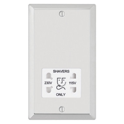 Plum&clay Dual Voltage 115/230V Chrome Shaver Socket Ip44 Rated from B&Q